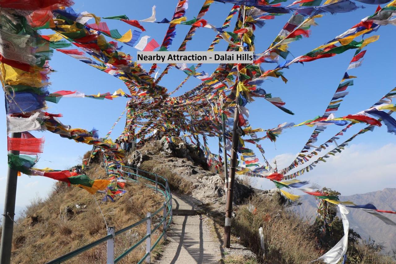Oyo 13728 Hotel Kempty Valley View Hotel & Restaurant Mussoorie Exterior foto